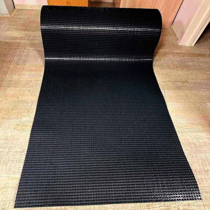 Дорожка щетина на ПВХ основе 0,9*15м черная