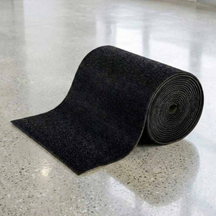 Дорожка щетина на ПВХ основе 0,9*15м черная